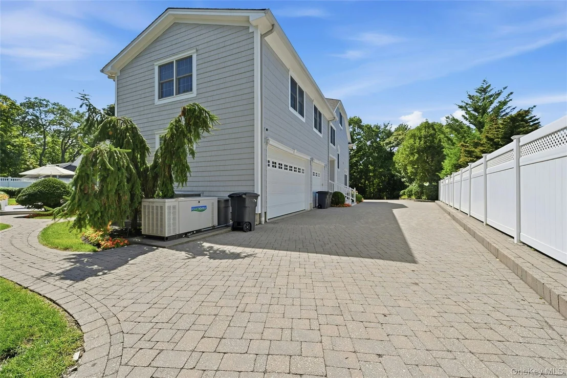 Photo of 3 Crescent Drive