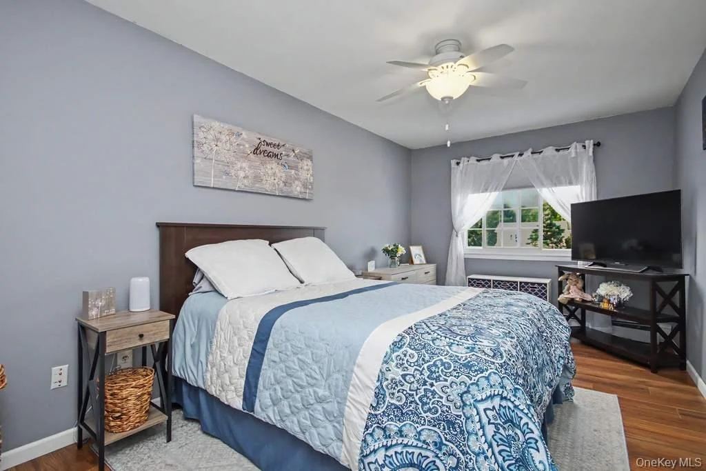 Photo of 20 Fieldstone Boulevard