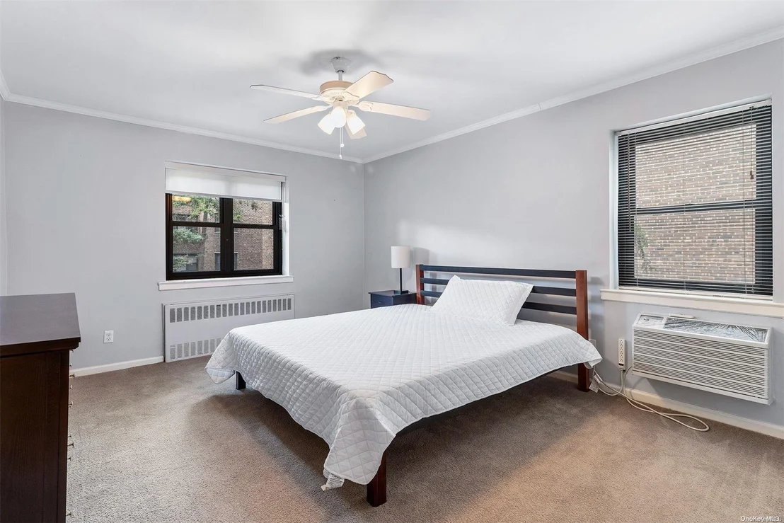 Photo of Unit 2A at 75 Knightsbridge Road