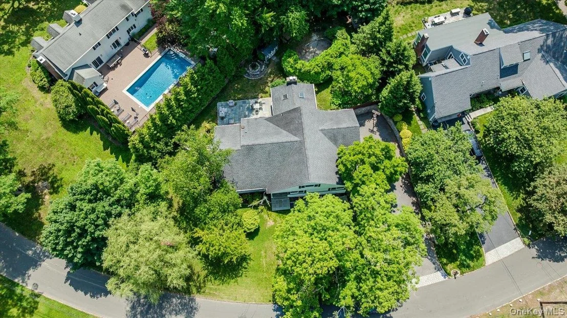 Photo of 15 Tamarac Trail