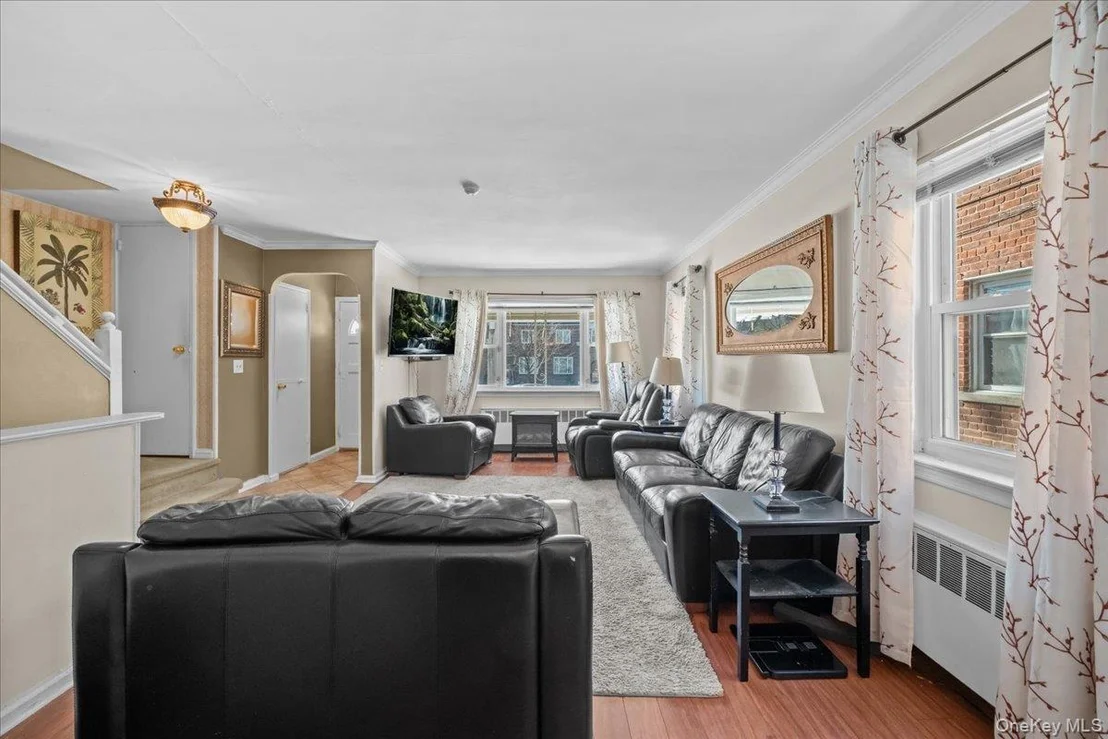 Photo of 1115 Mace Avenue