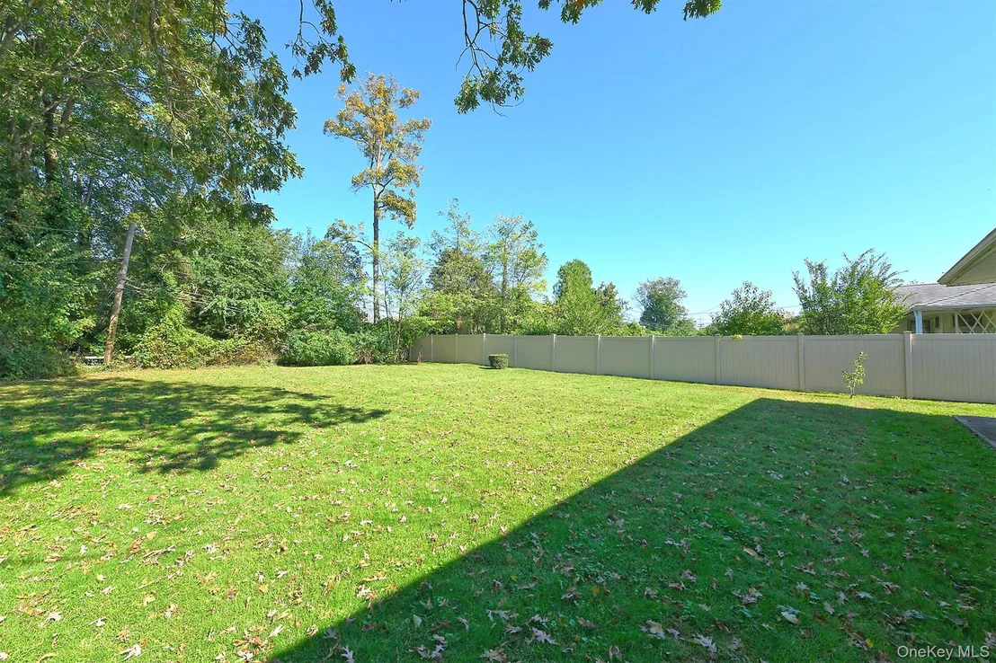 Photo of 12 Marie Crescent