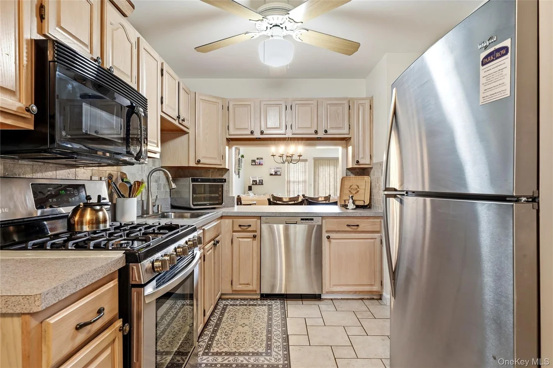 Photo of 21 Broadlawn Drive