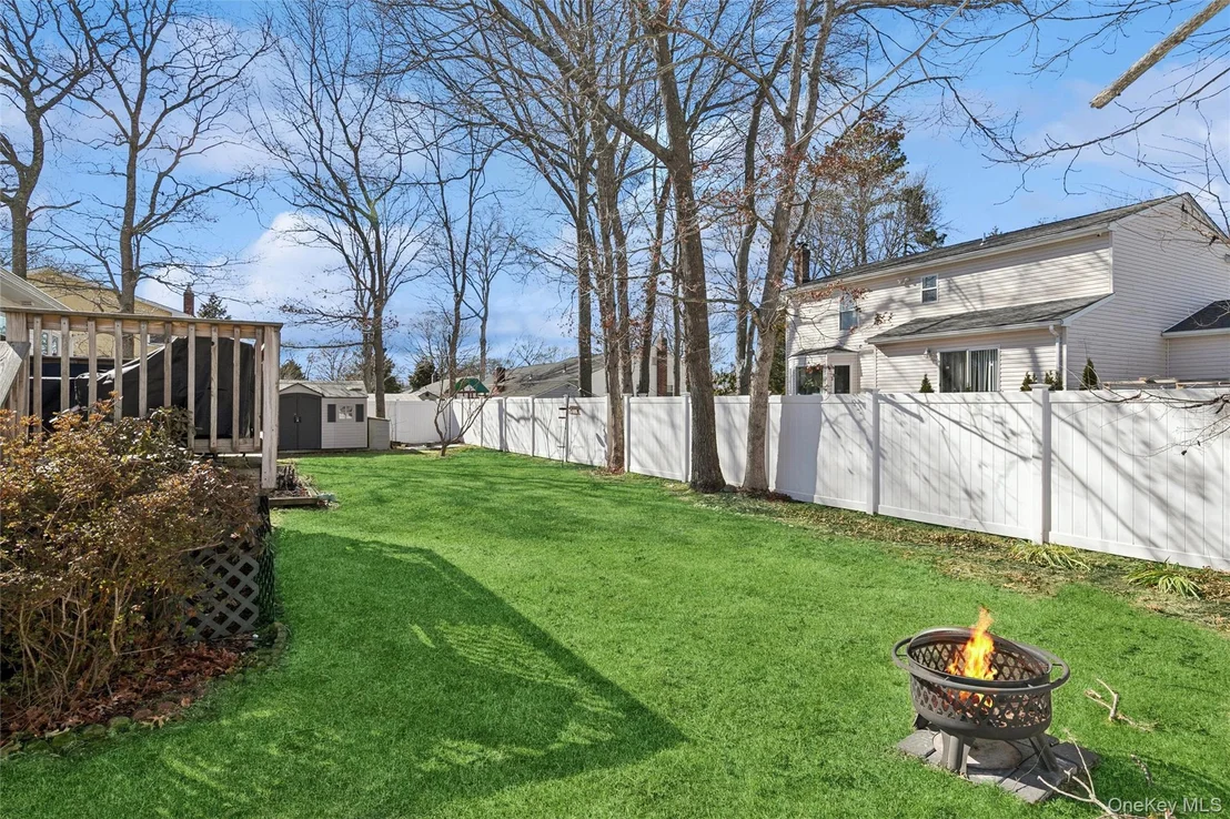 Photo of 19 Flintlock Drive
