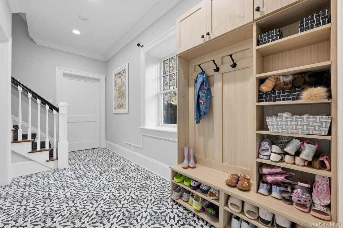 Photo of 11 Long Pond Road