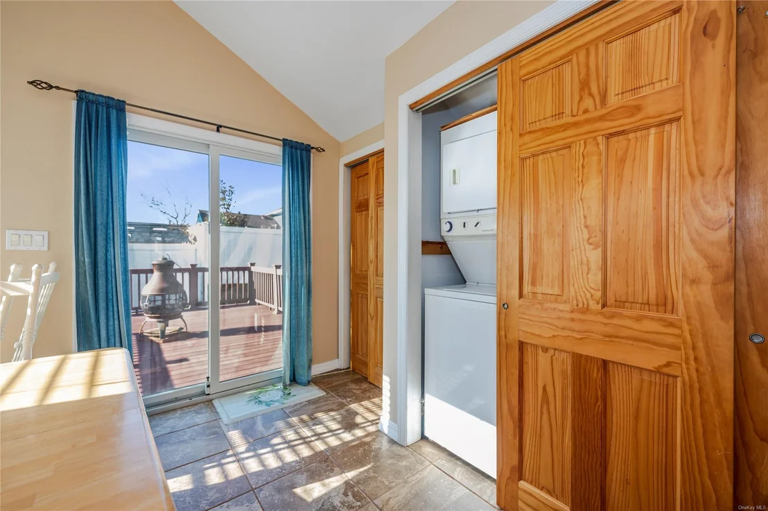 Photo of 3384 Bay Front Drive