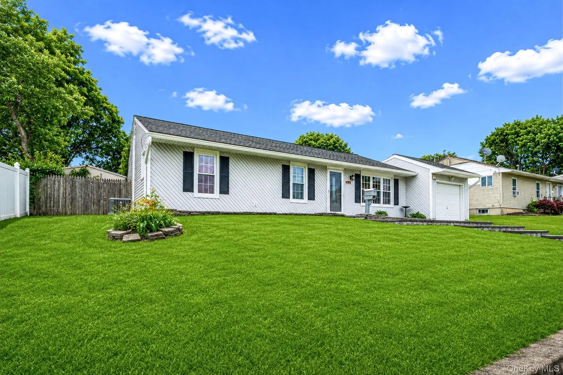 Photo of 36 Naples Avenue