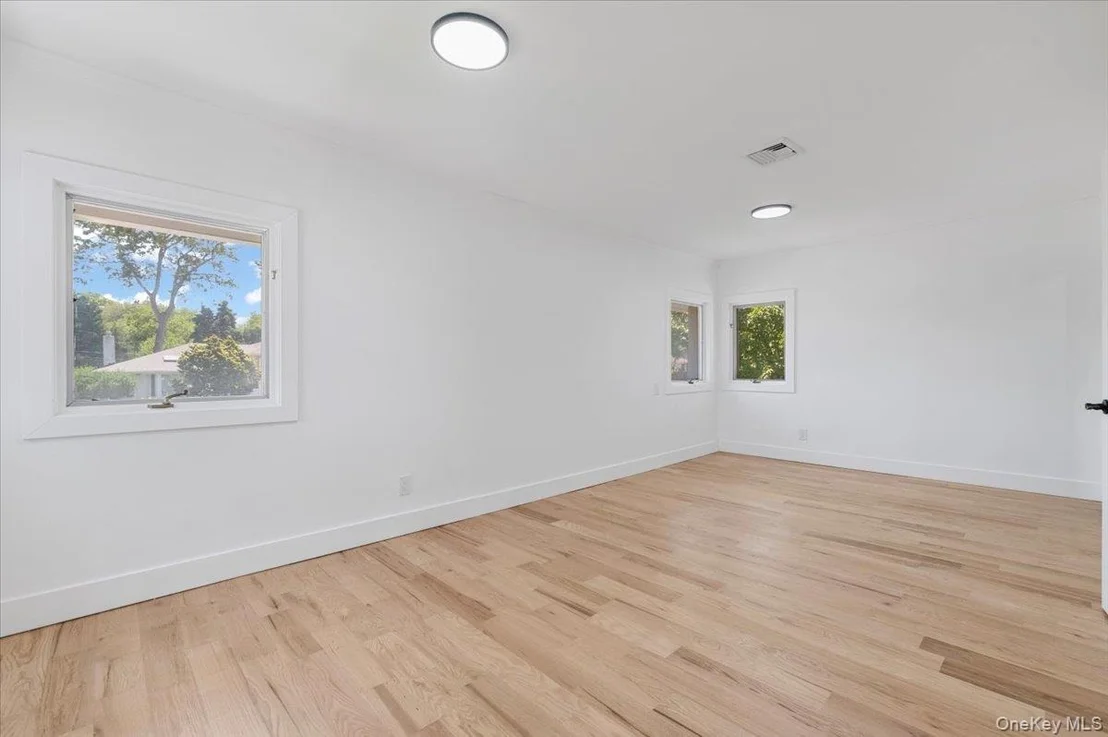 Photo of 77 Bounty Lane