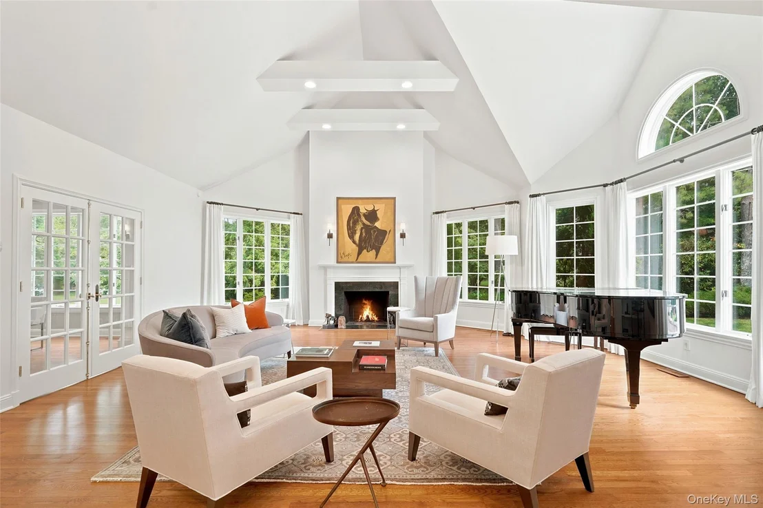 Photo of 16 Hampton Road