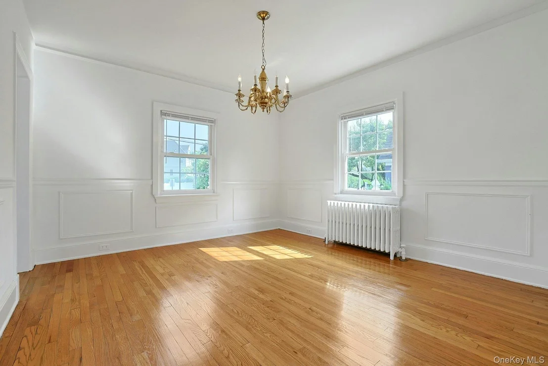 Photo of 54 Bowman Avenue