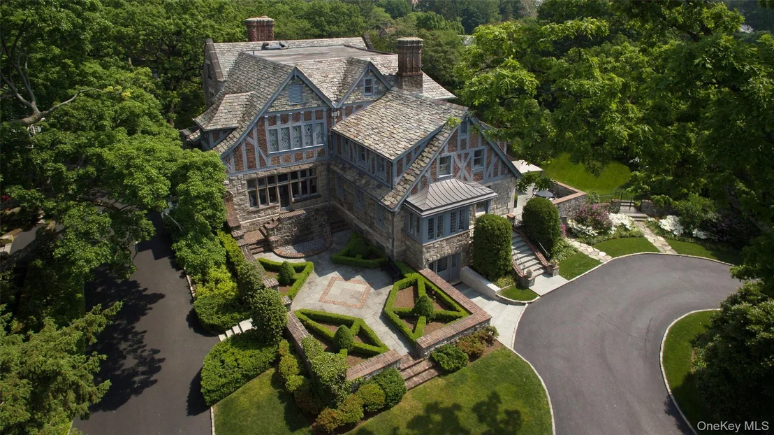 Photo of 5 Oakledge Road