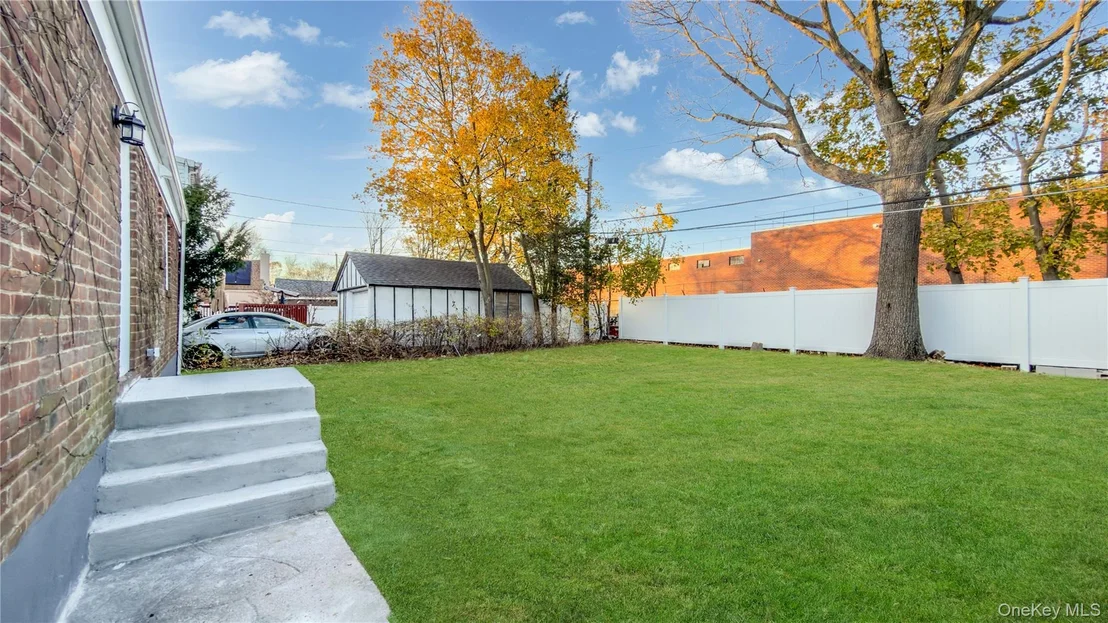 Photo of 15 Circle Drive