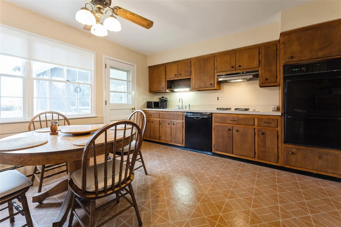 Photo of 6 Hampton Road