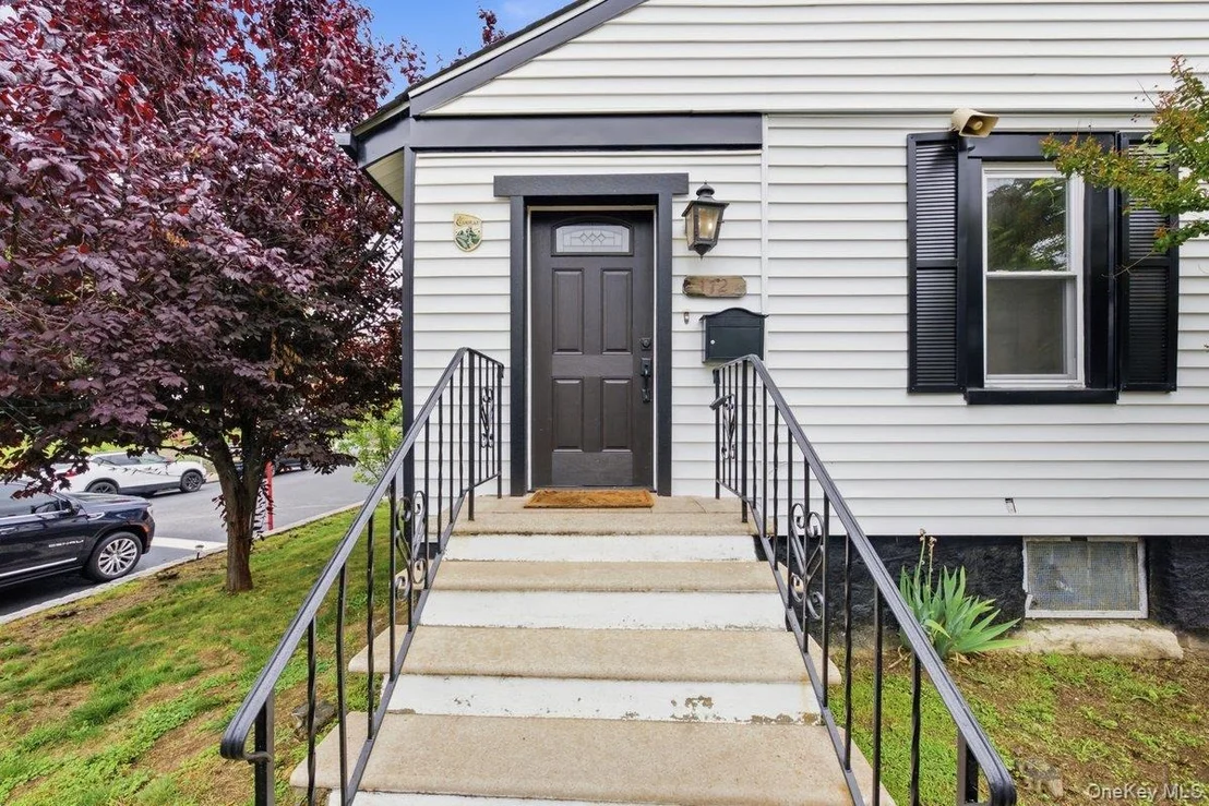 Photo of 172 Crescent Place