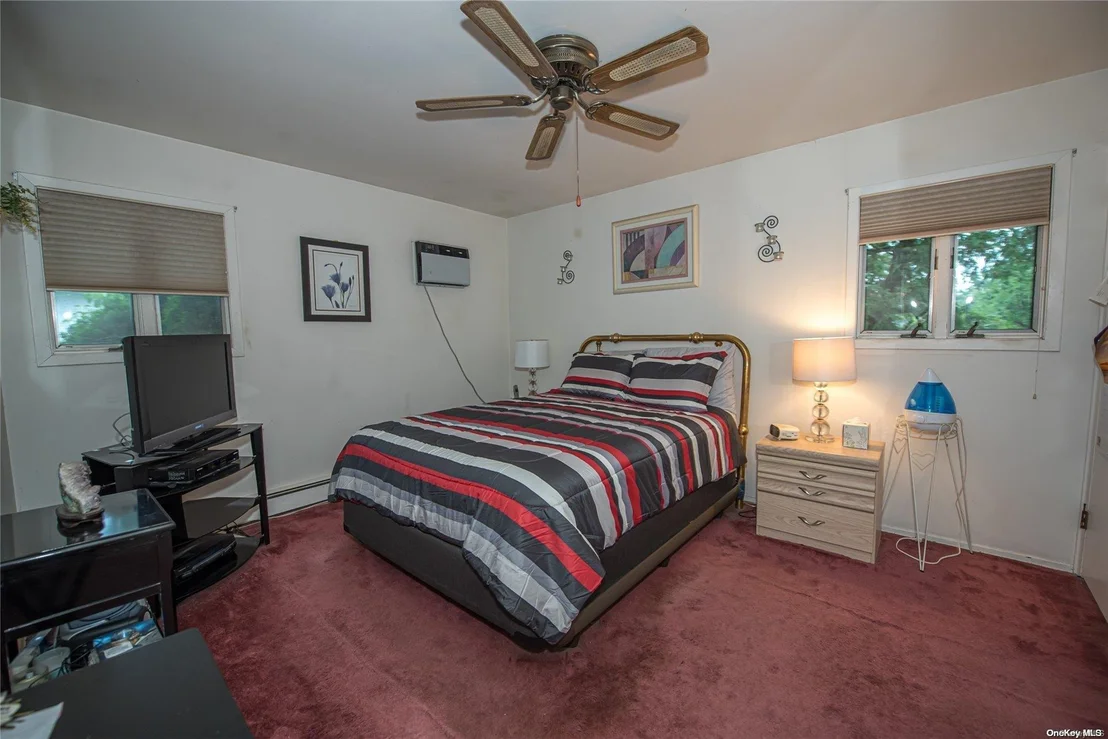 Photo of 42 Tanglewood Drive