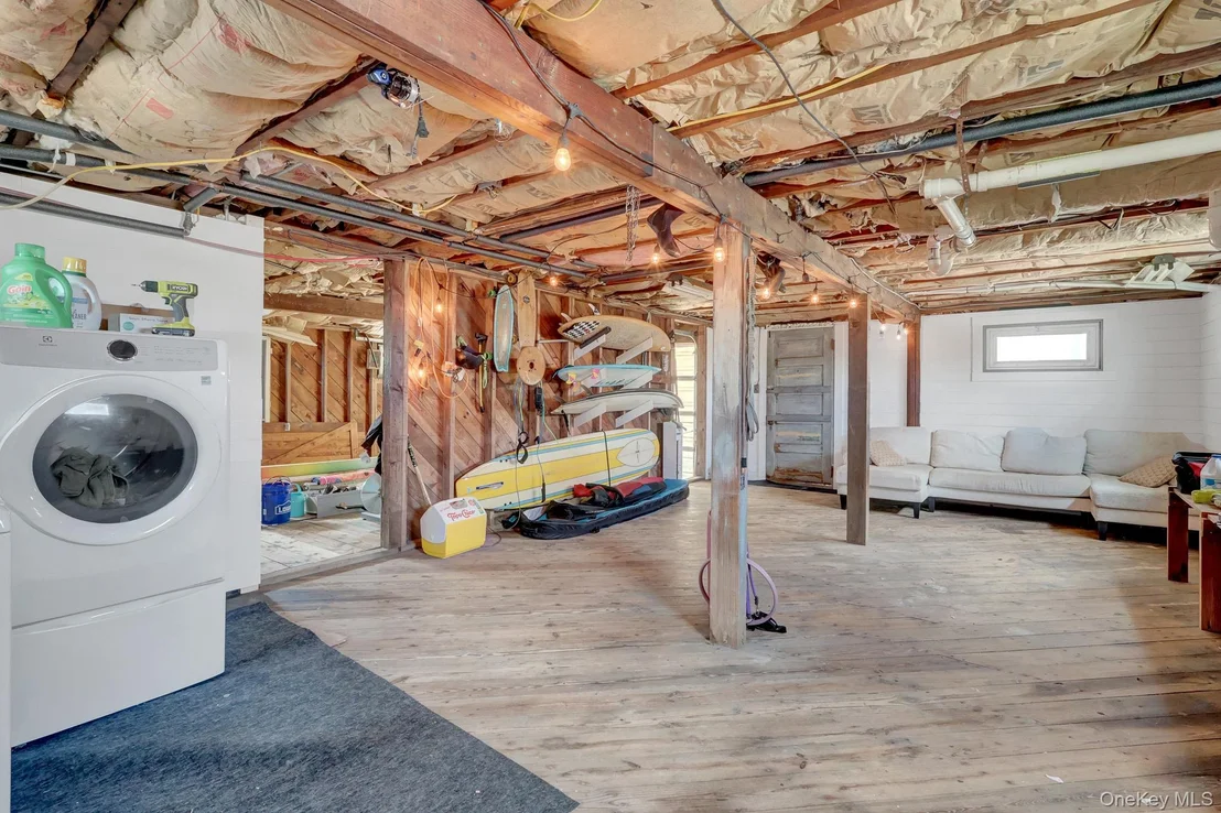Photo of 6 Oak Beach Road