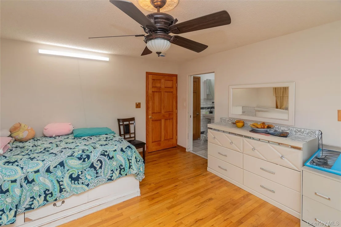 Photo of 1 Far Horizons Drive