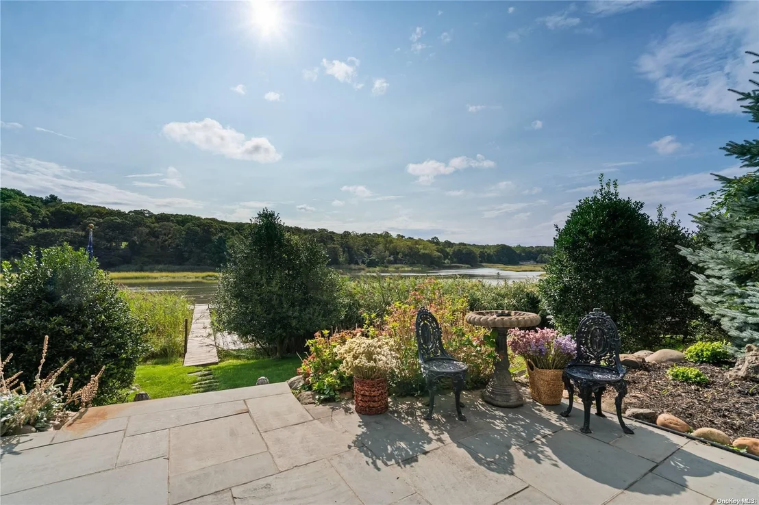 Photo of 100 Riverview Terrace