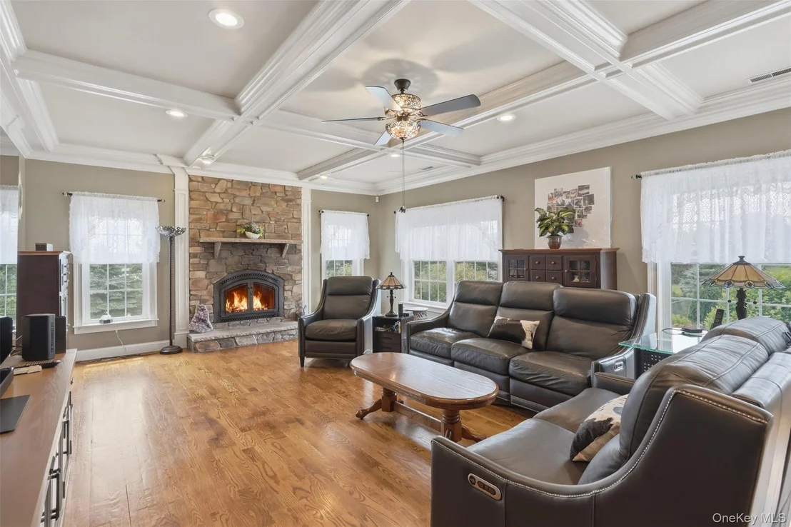 Photo of 161 Bergen Circle