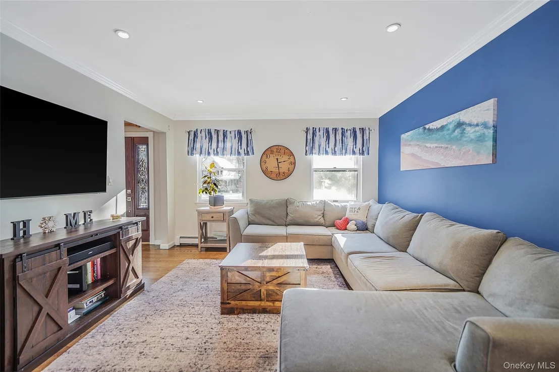 Photo of 3 Hampton Drive