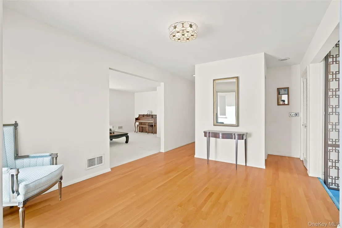 Photo of 8 Palma Drive