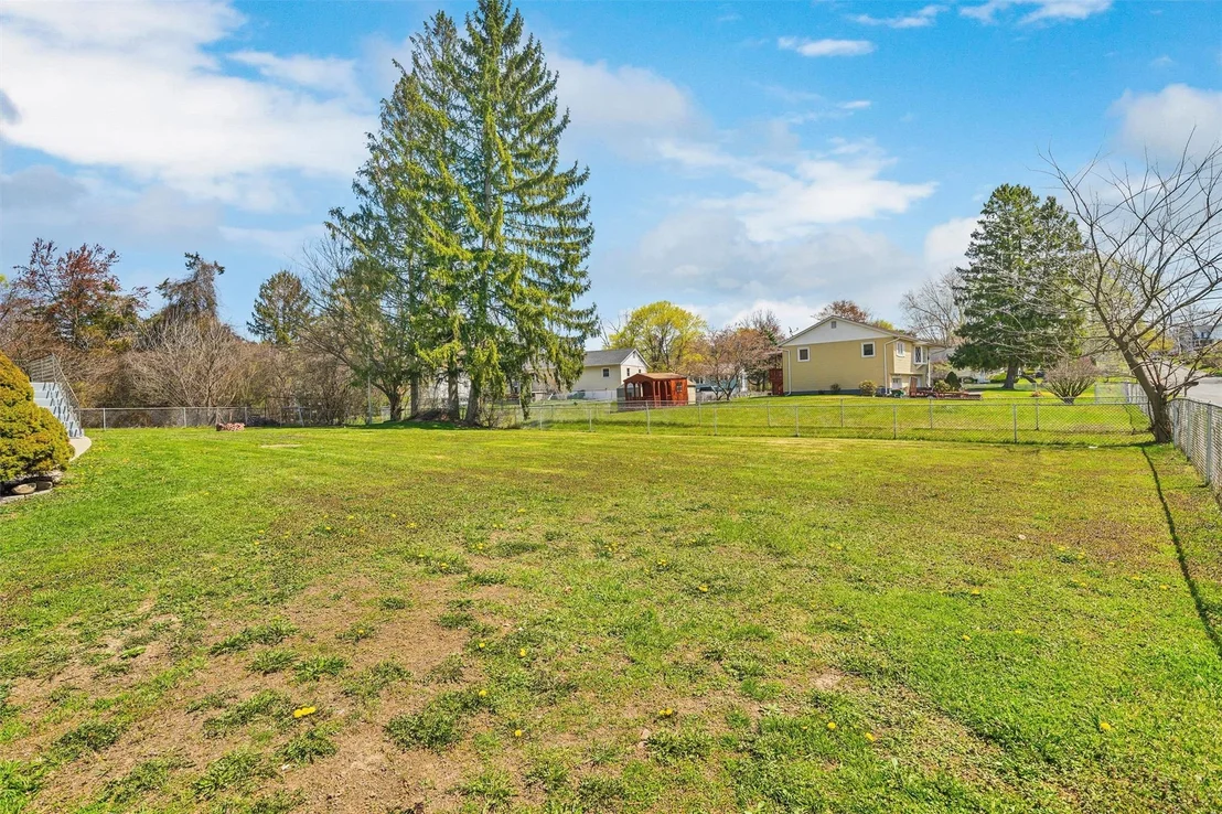 Photo of 18 Stirrup Drive