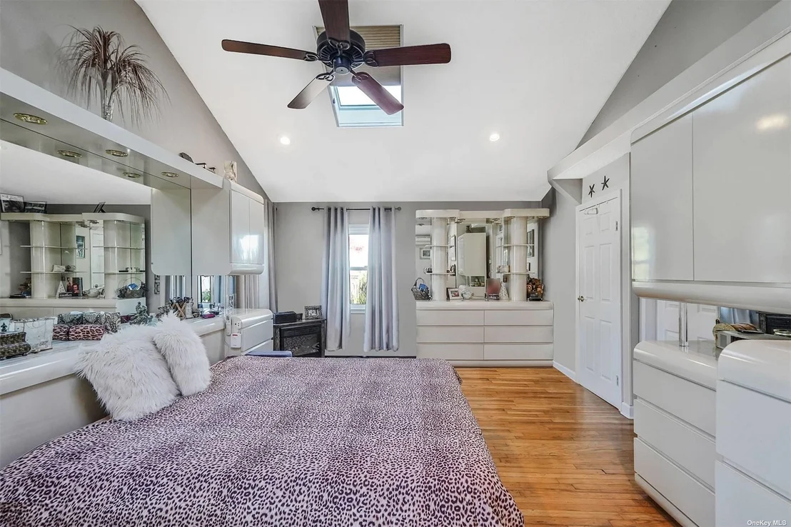 Photo of 10 Marchant Drive