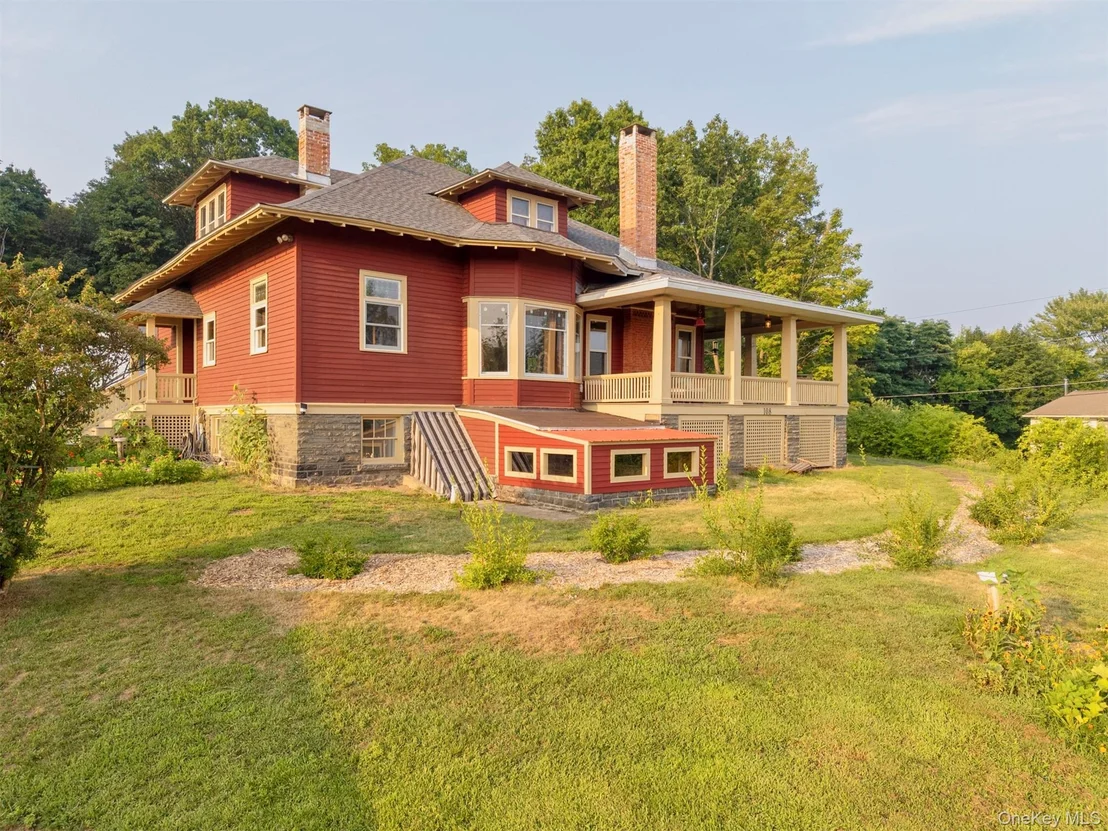 Photo of 108 Latham Circle