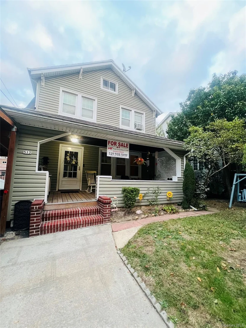 Photo of 512 Logan Avenue