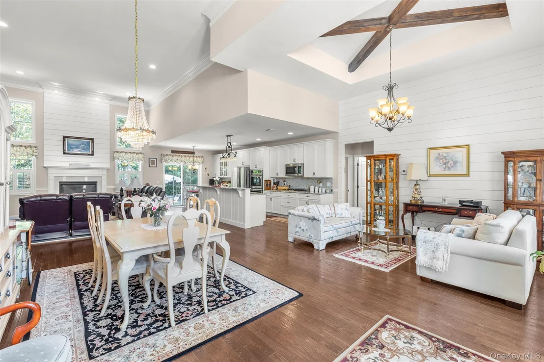 Photo of 27 Wildflower Drive