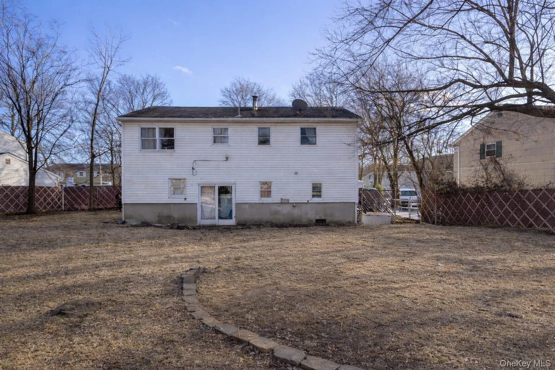 Photo of 10 Valley Drive
