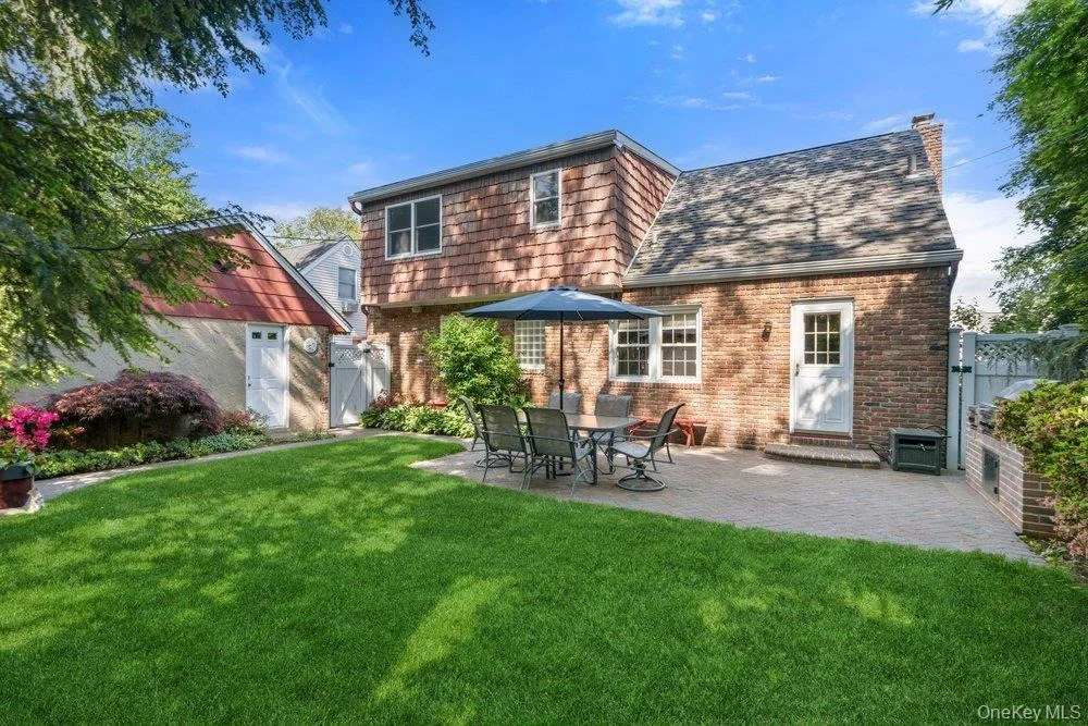 Photo of 69 Lewis Road