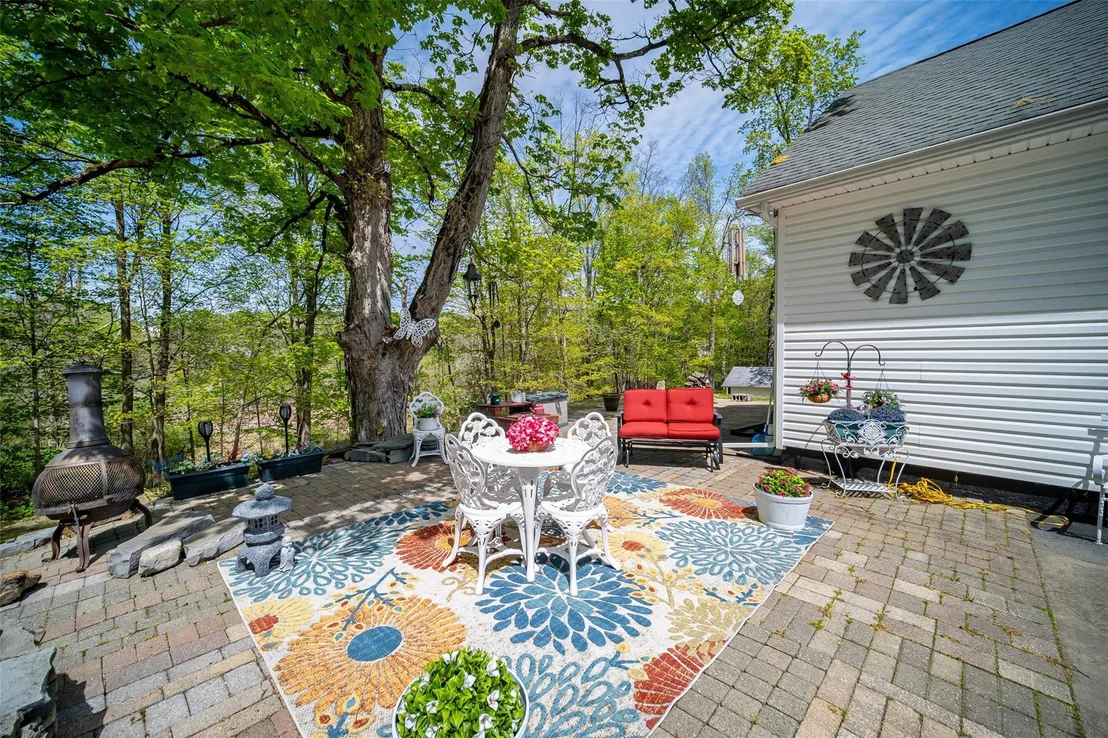 Photo of 559 Noxon Road