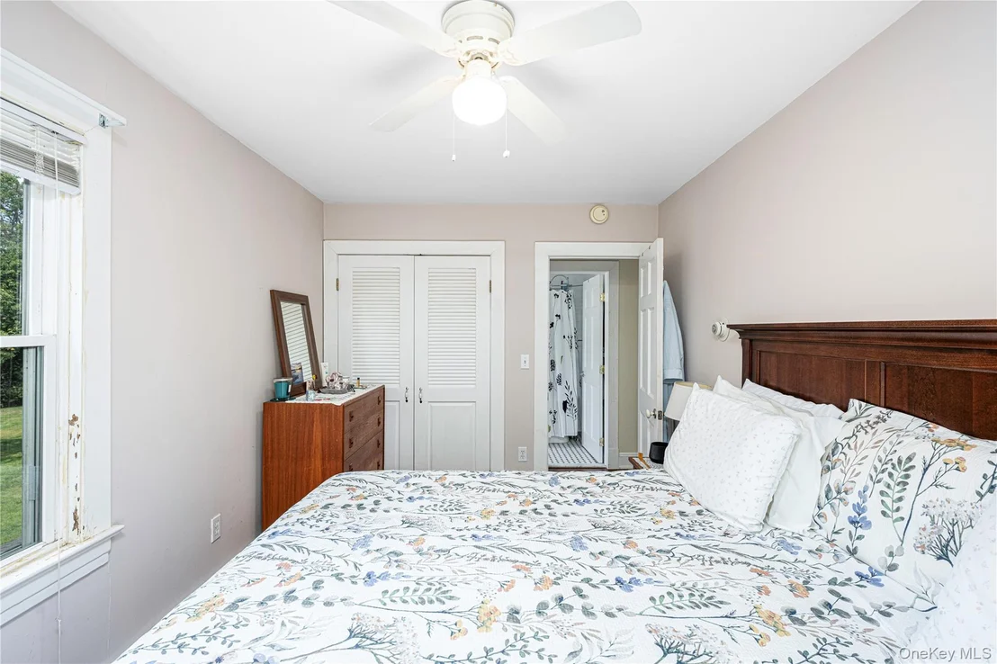 Photo of 24 Grassi Lane