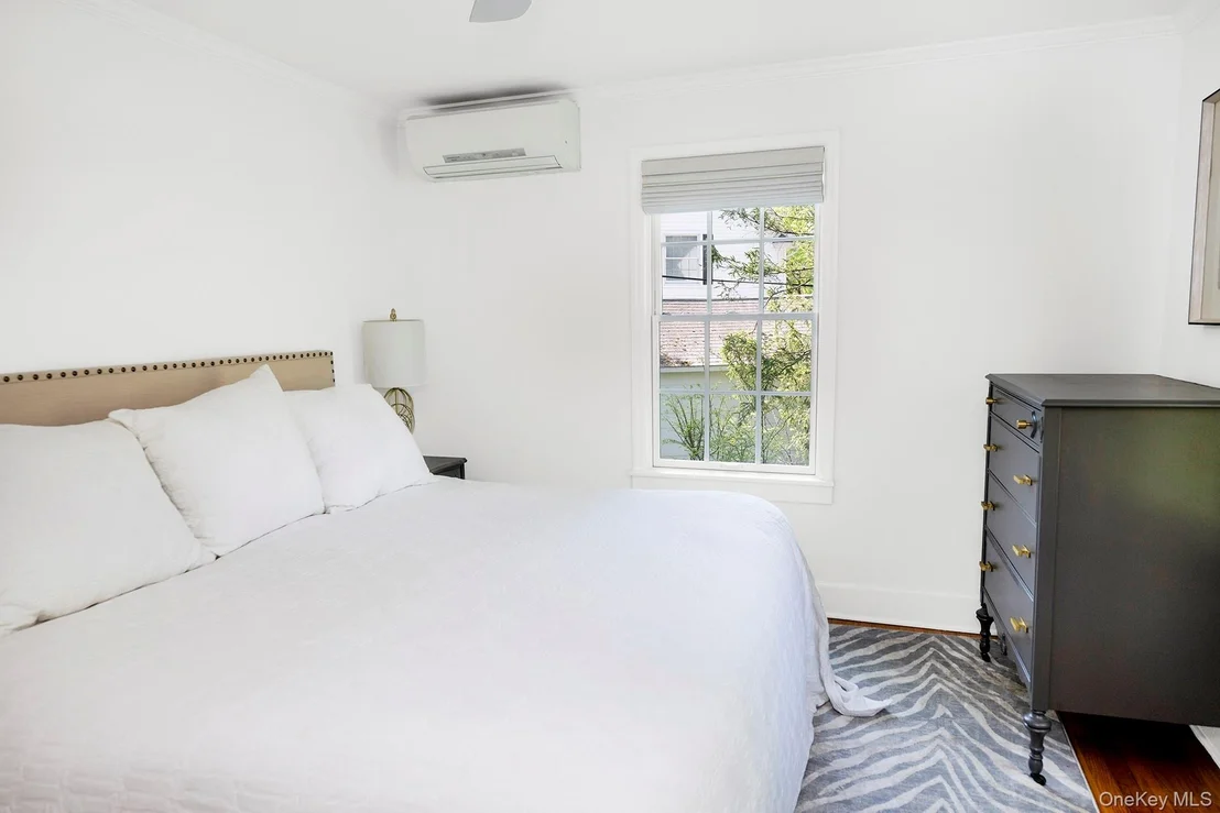 Photo of 22 Haight Avenue