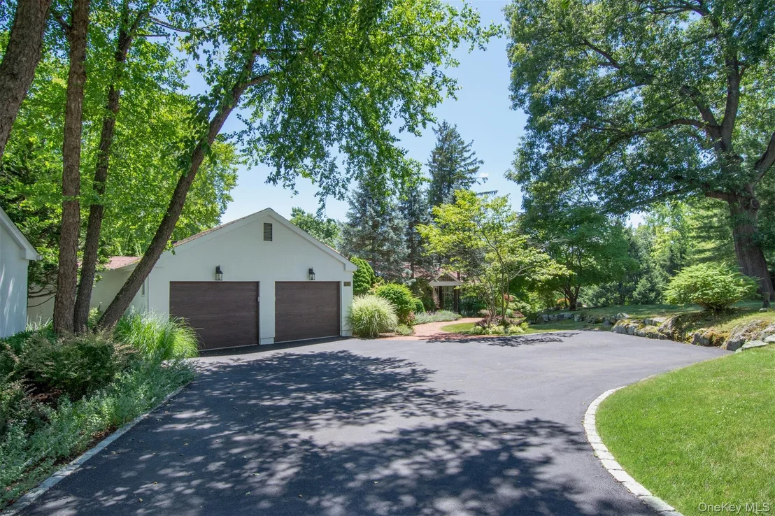 Photo of 353 Mountain Road