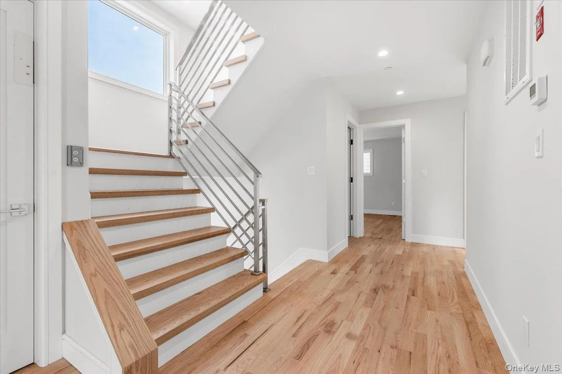 Photo of 56 Oregon Street