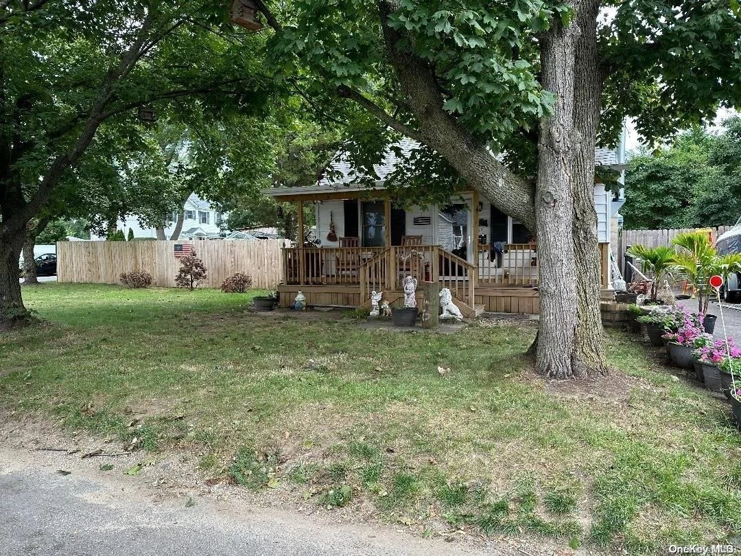 Photo of 151 Forest Avenue