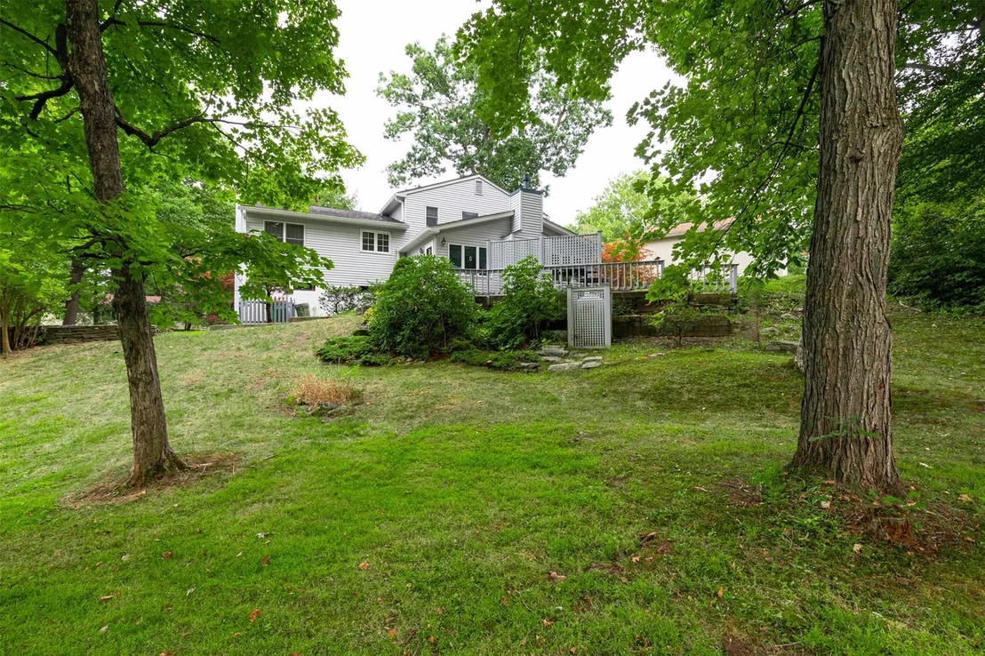 Photo of 10 Dana Place