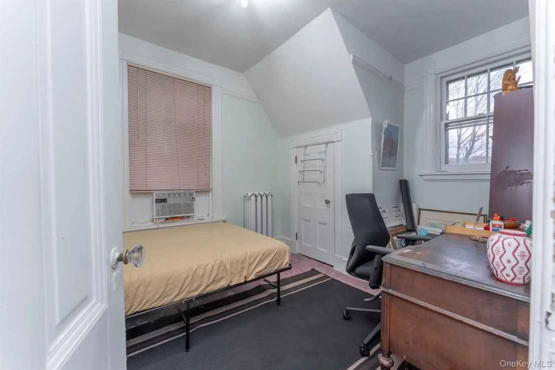 Photo of 156 Hunter Street