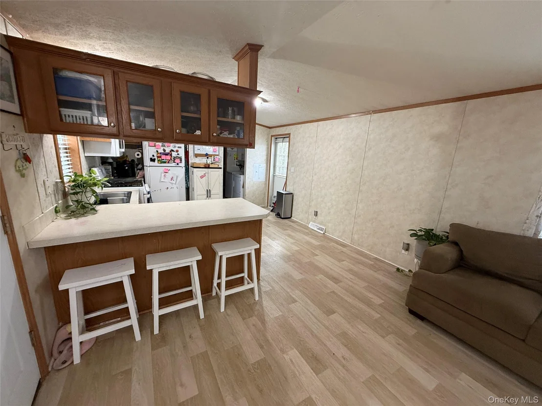 Photo of 424 Sandgate Drive