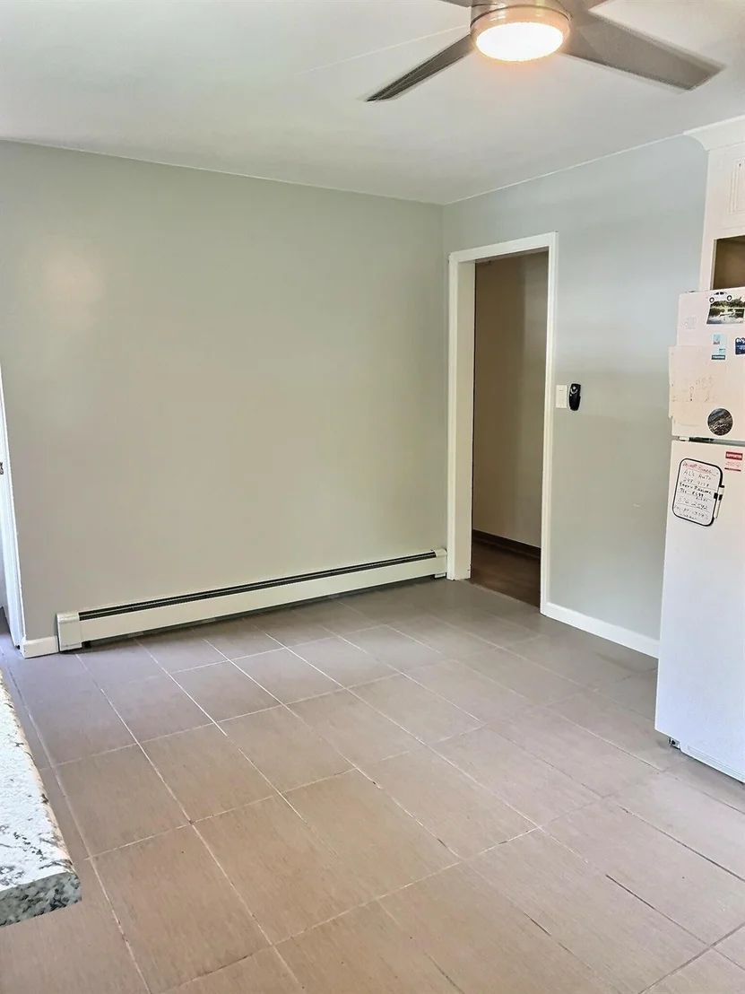 Photo of 8 Apple Lane