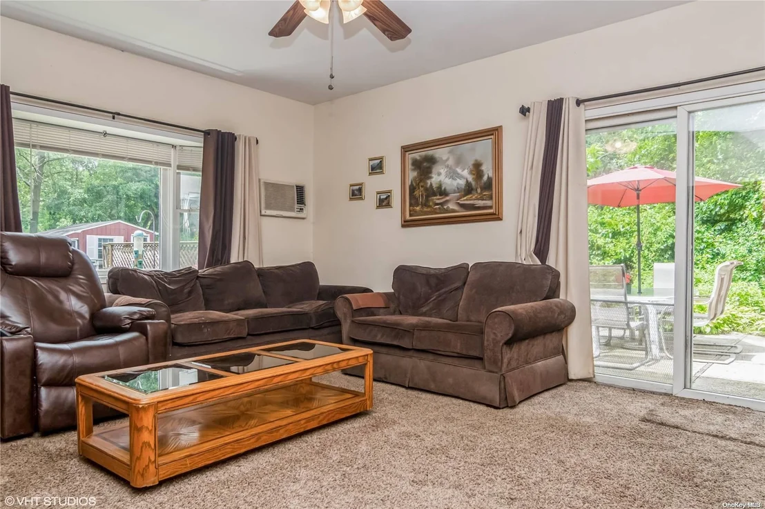 Photo of 85 Maple Avenue