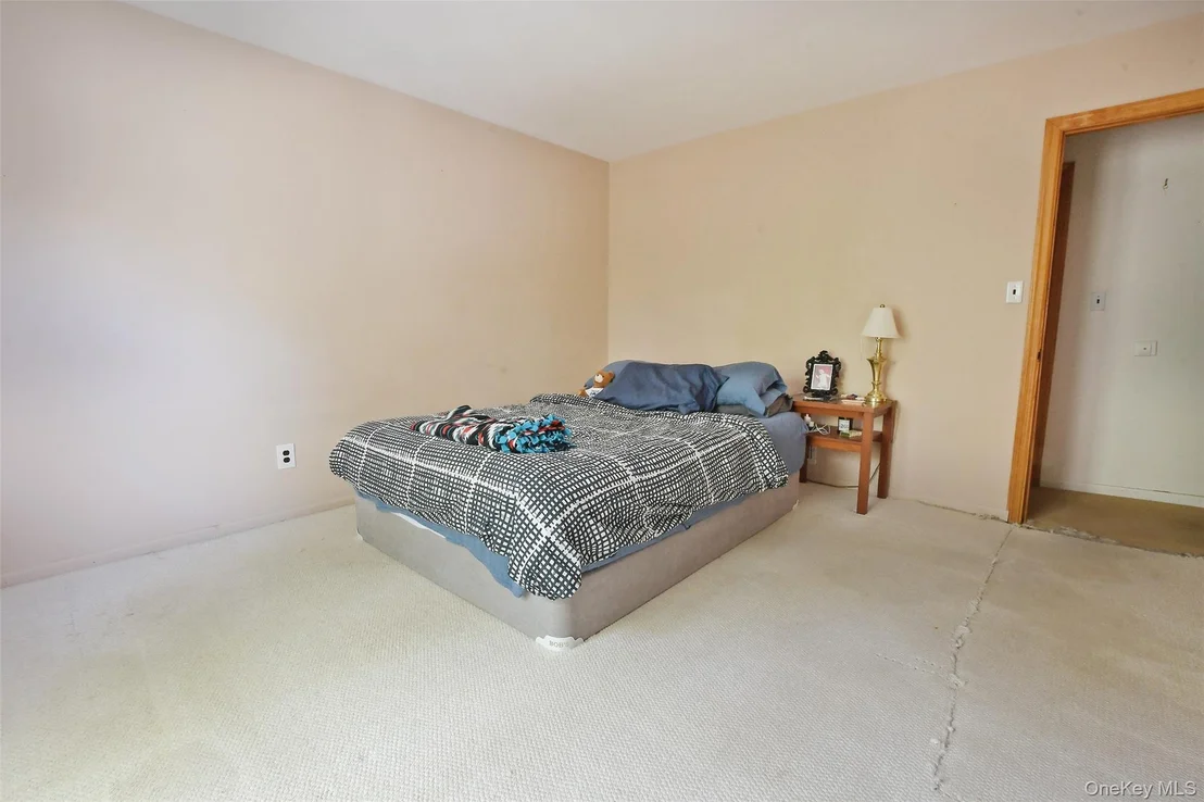 Photo of 1 Gregg Lane