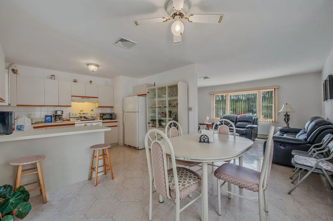 Photo of 52 Heston Road