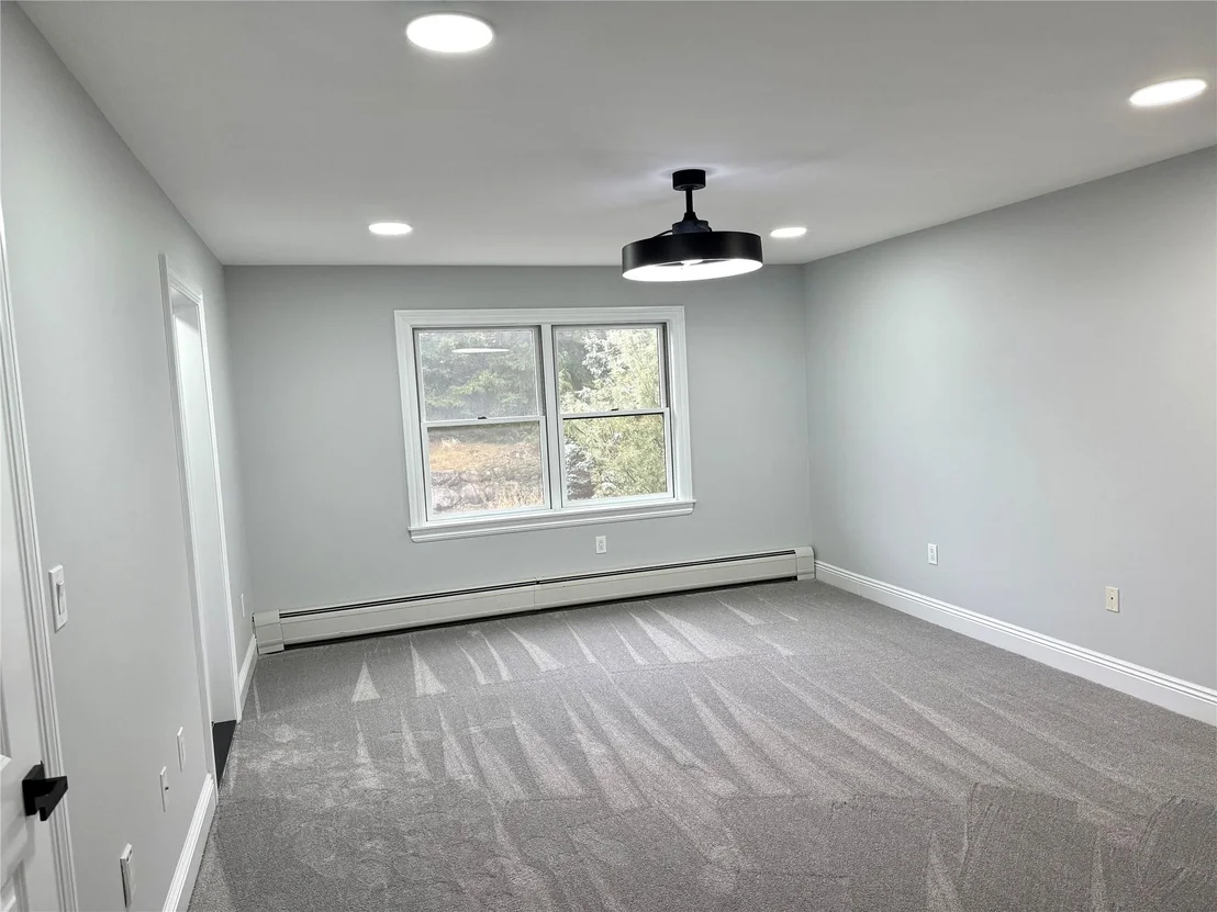 Photo of 6 Sandyfields Lane