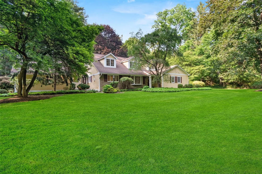 Photo of 150 Kingwood Park