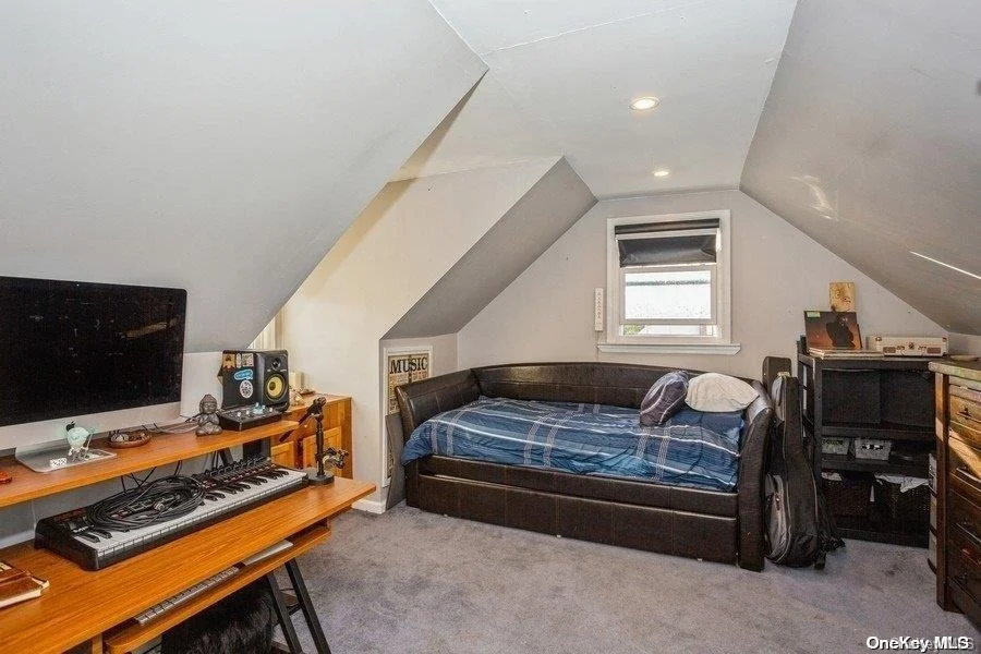 Photo of 1 Laura Drive