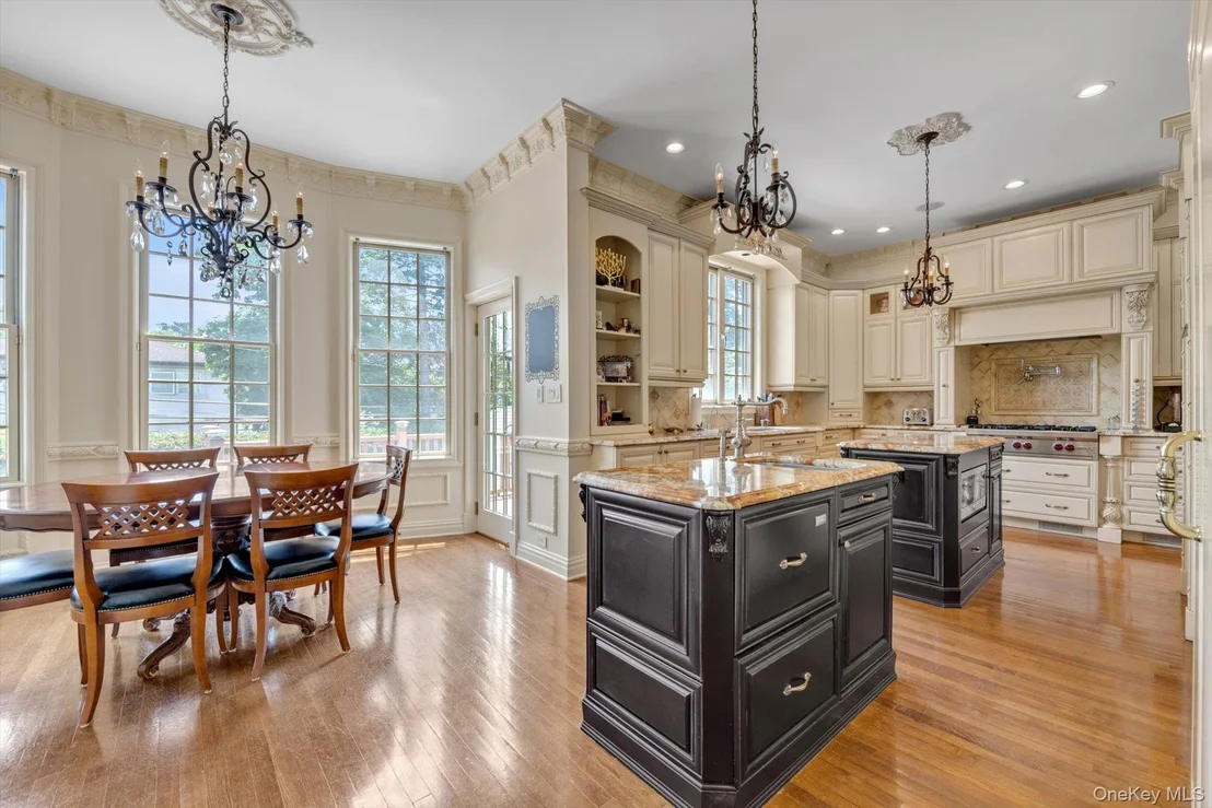 Photo of 760 Hillcrest Place