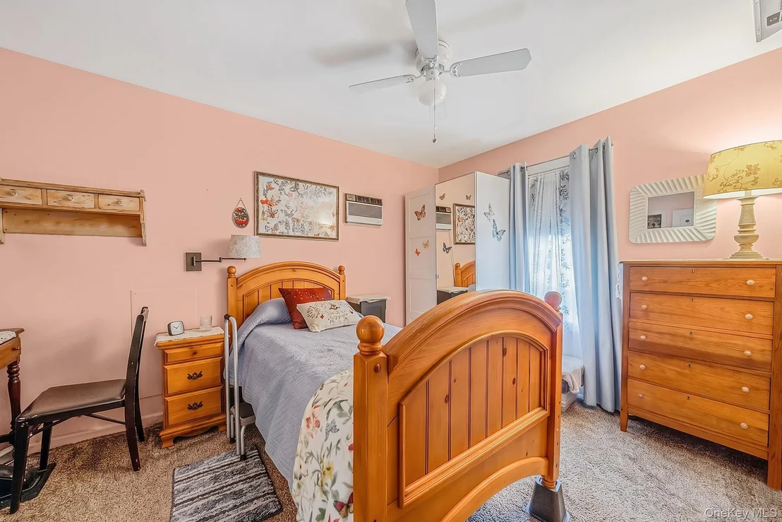 Photo of 58 Royal Avenue